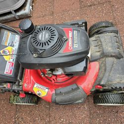 Troy-Bilt 21-in self-propelled Mower