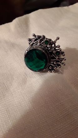 Sterling silver and emerald ring