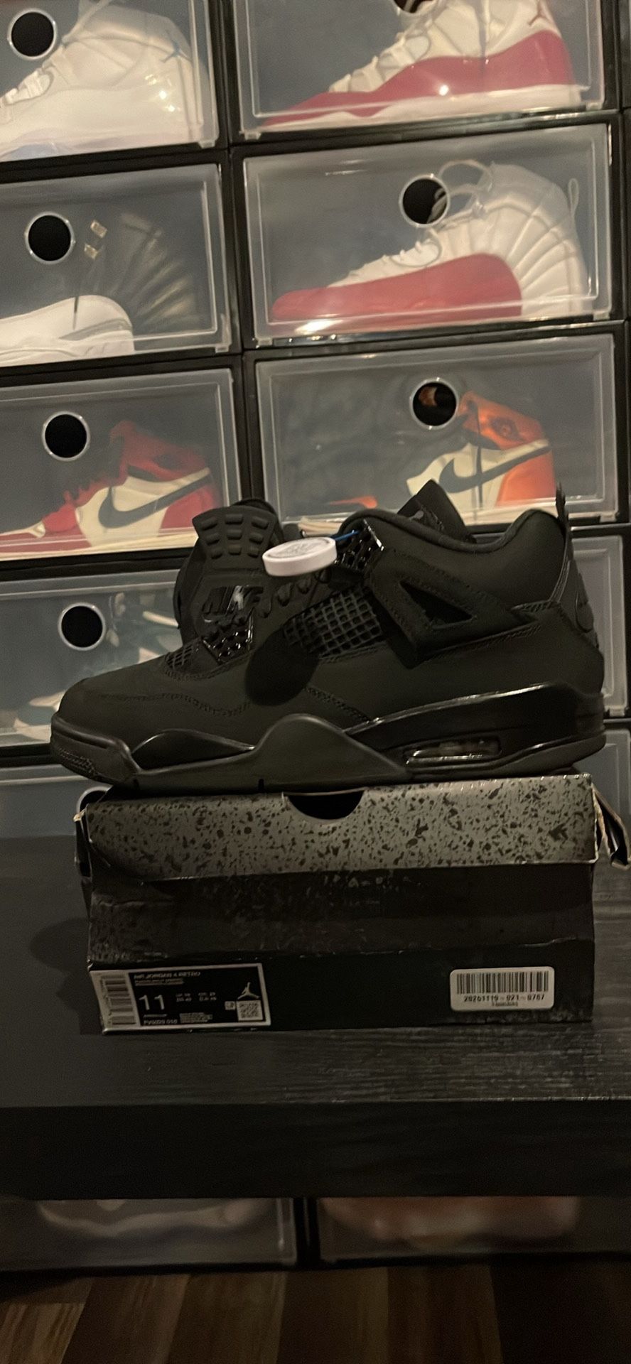 AIR JORDAN 11 RETRO 2025 BLACK CATS SIZE 11