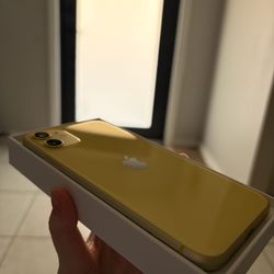 Apple iPhone 11 | 64GB | Yellow | Unlocked