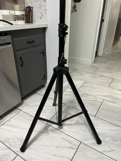 Speaker Stand 
