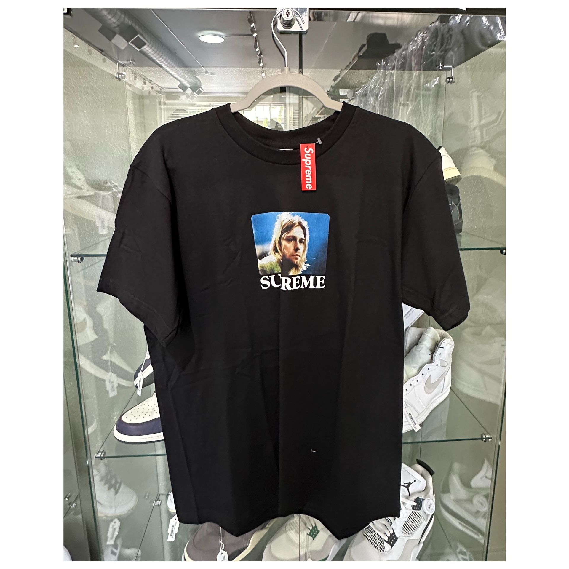 SUPREME KURT TEE SS23 - BLACK (Medium)