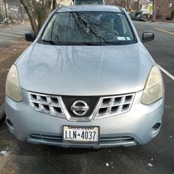 2013 Nissan Rogue 