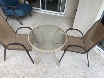 Patio table