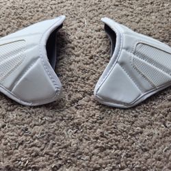 Maverik Lacrosse Shoulder Pads