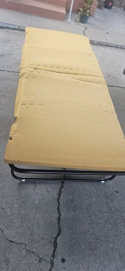 Twin Bed
