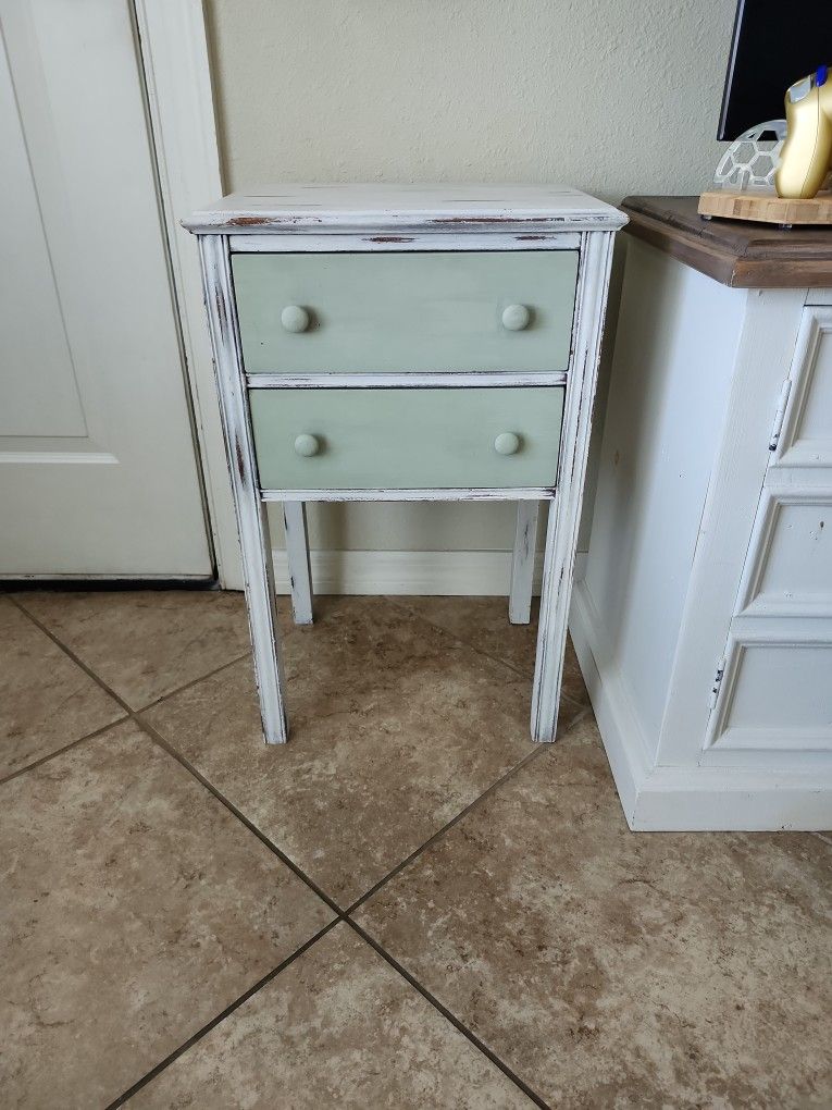 Wood End Table