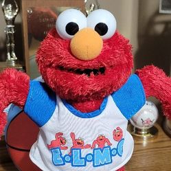 2003 Sing & Dance Elmo (YMCA)