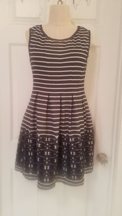 Max Studio Dress Size Large
