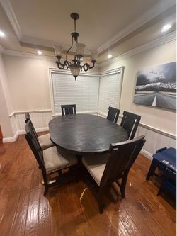 Dining room table and 6 chairs
