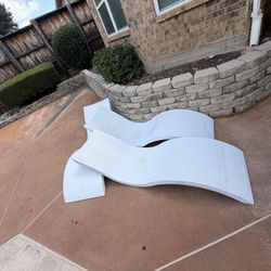 Ledge Lounge Pool Chairs 