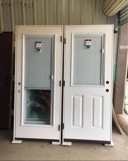 Storm-ready impact windows.
Custom fit. Competitive pricing.