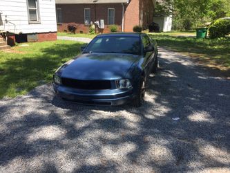 2005 Ford Mustang