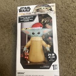 Star Wars Baby Yoda Grogu Mandalorian 24" Airblown Disney Christmas Inflatable
