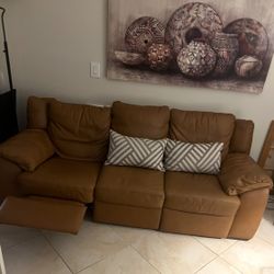 Natuzzi Leather Couch Recliner 