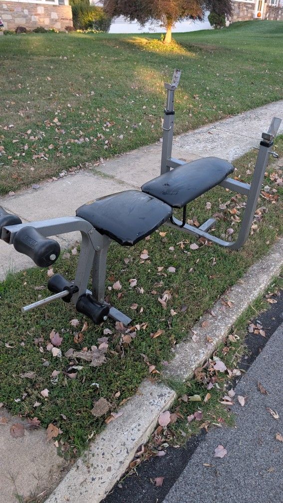 Free Lifting Bench 