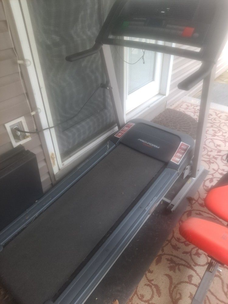 Trojan inspire 330 treadmill price sale