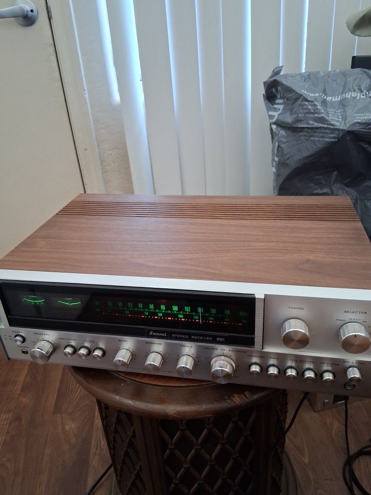 Sansui 881 Vintage Receiver