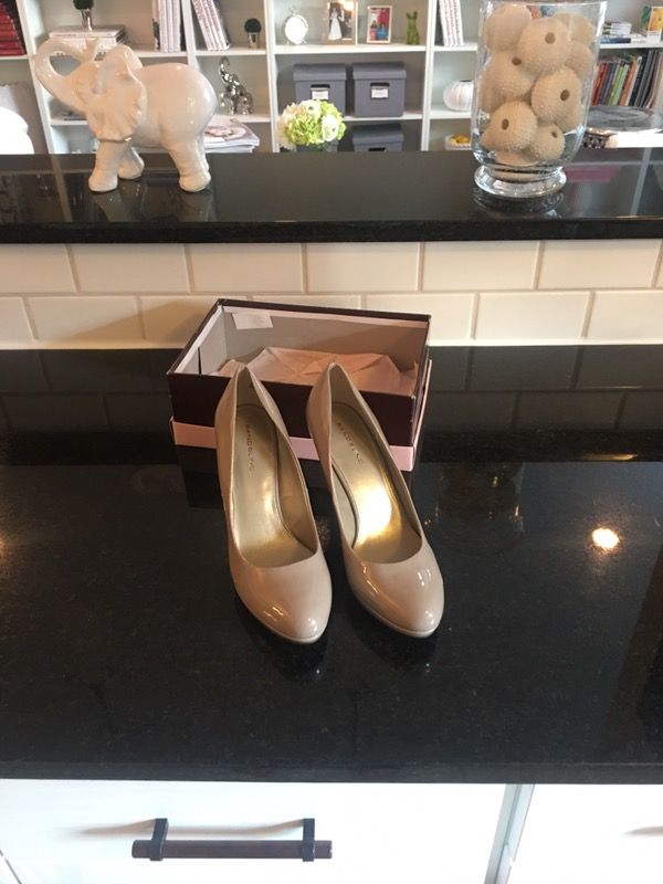 Brand New in Box Patent Leather Nude Bandolino Pumps/Heels