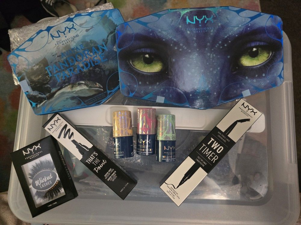 Nyx Makep Eyeshadow Hair