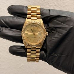 Rolex Day-Date President 18k Yellow Gold - Full Links & Receipt