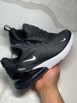 Nike Air más 270