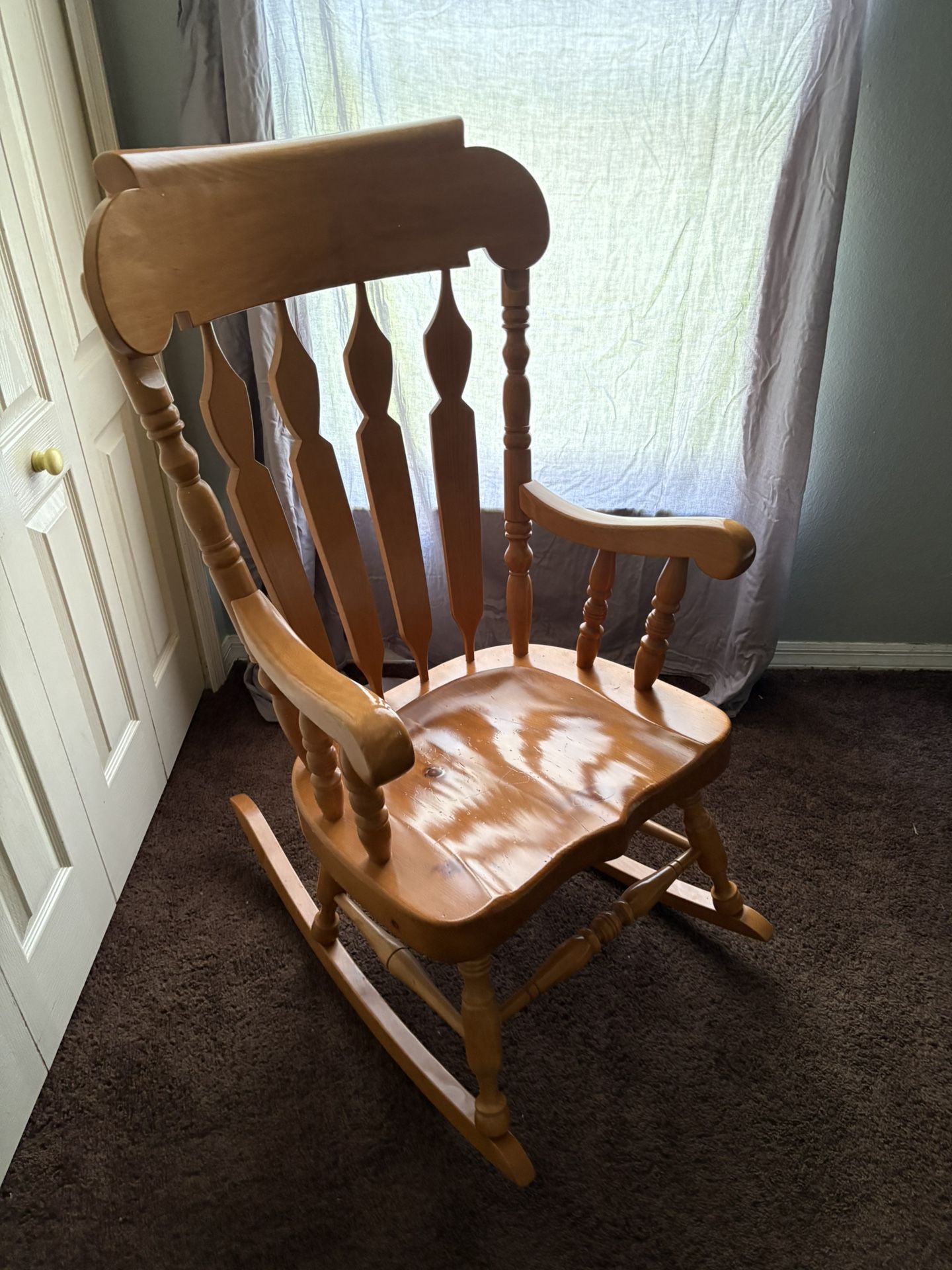 Wooden Rocking Chair