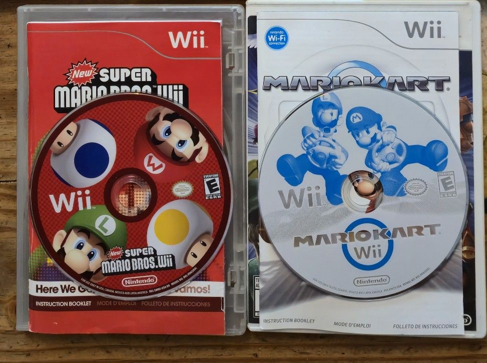 Wii Mario Kart & Super Mario Bros. Games And Manuals. Check Out My Other Listings For More Wii Games