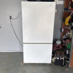 Kenmore Refrigerator 