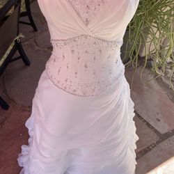 $100 Wedding Dress, Color: Ivory, Size 4