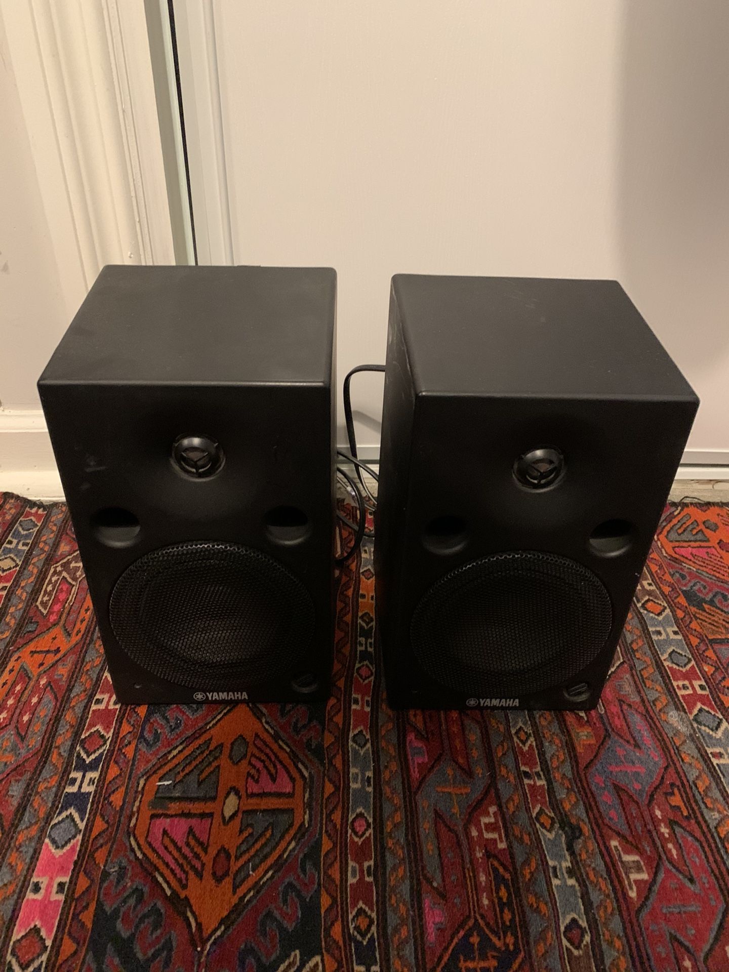 Yamaha MSP5 Powered Studio Monitors