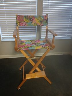DIRECTORS CHAIR