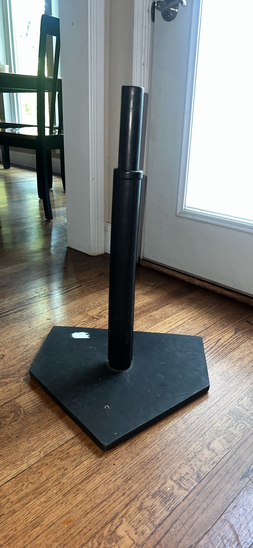 Batting tee baseball stand. Bottom of stand is cracked but works great