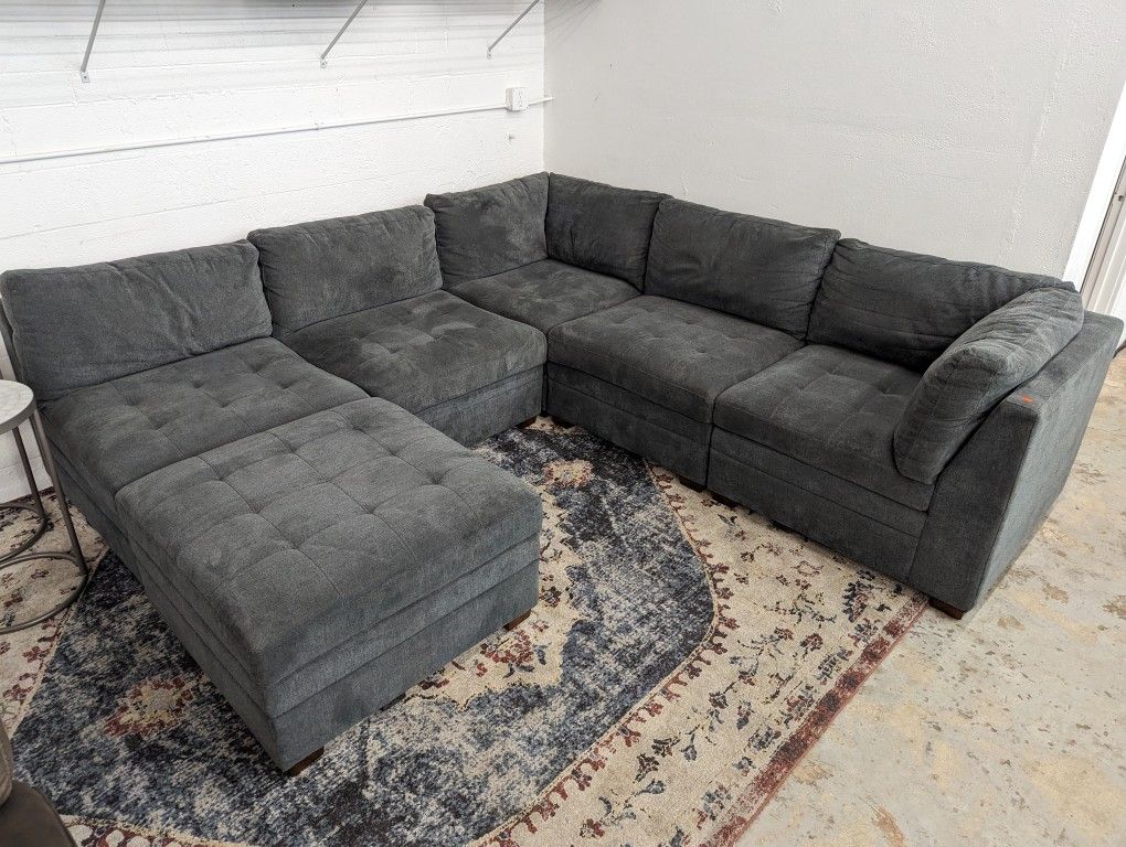 Thomasville Tisdale Modular Fabric Sectional