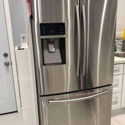 Stainless Steel Kitchen Appliances 