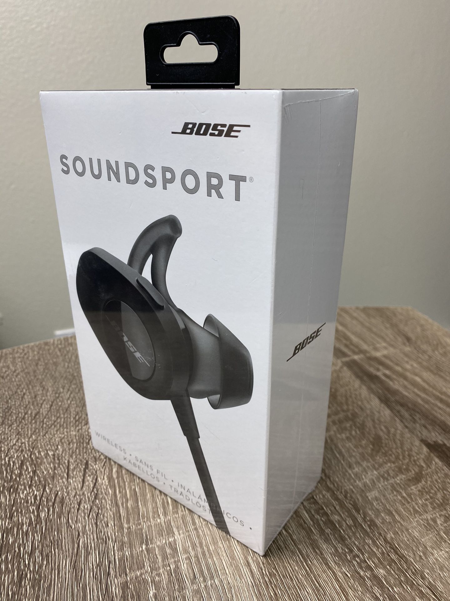 Bose Sound Sport Wireless New Sealed!
