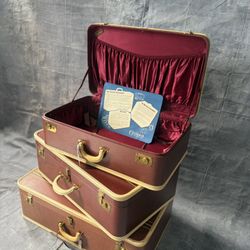 Vintage Suitcase Set