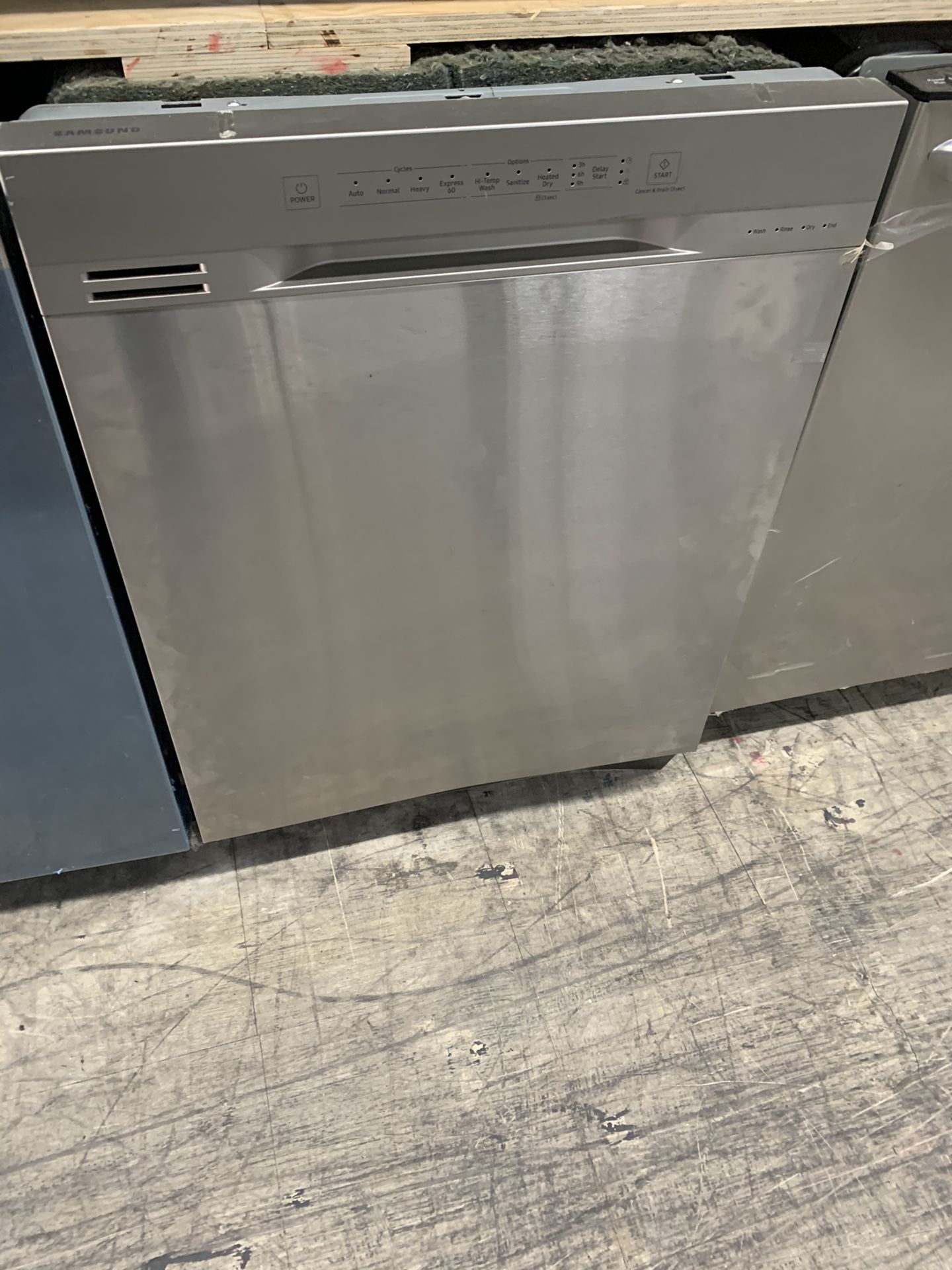 Samsung Dishwasher In Stainless Steel New Open Box