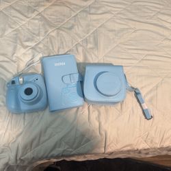Polaroid Camera 