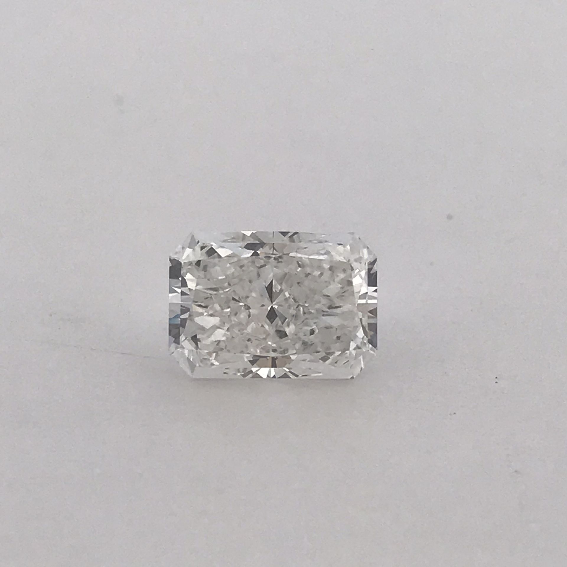 IGI certified 3.6ct Lab Grown E color VVS2 Diamond