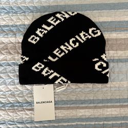 balenci beanie