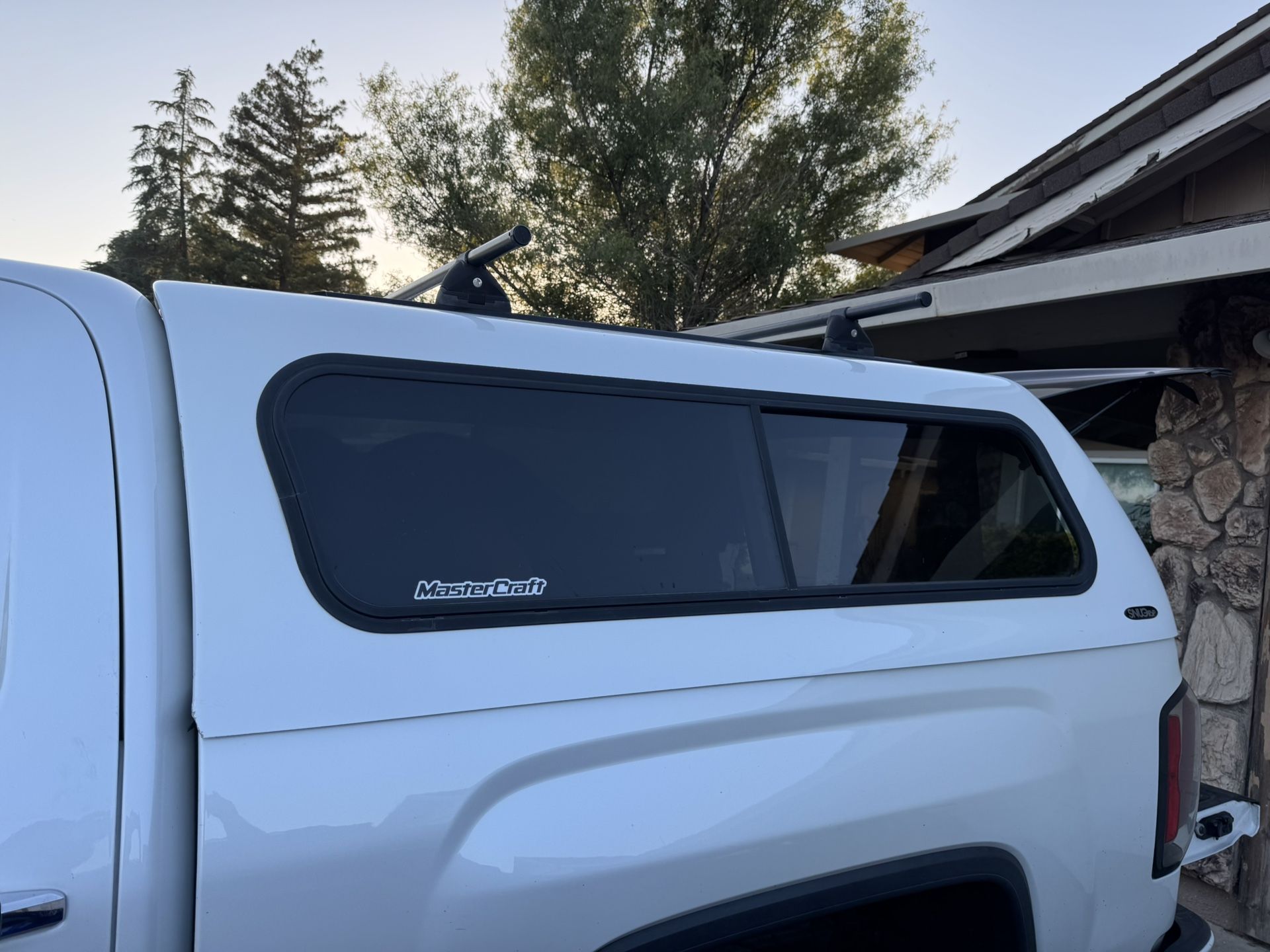 Snug top camper off of 2016 gmc sierra