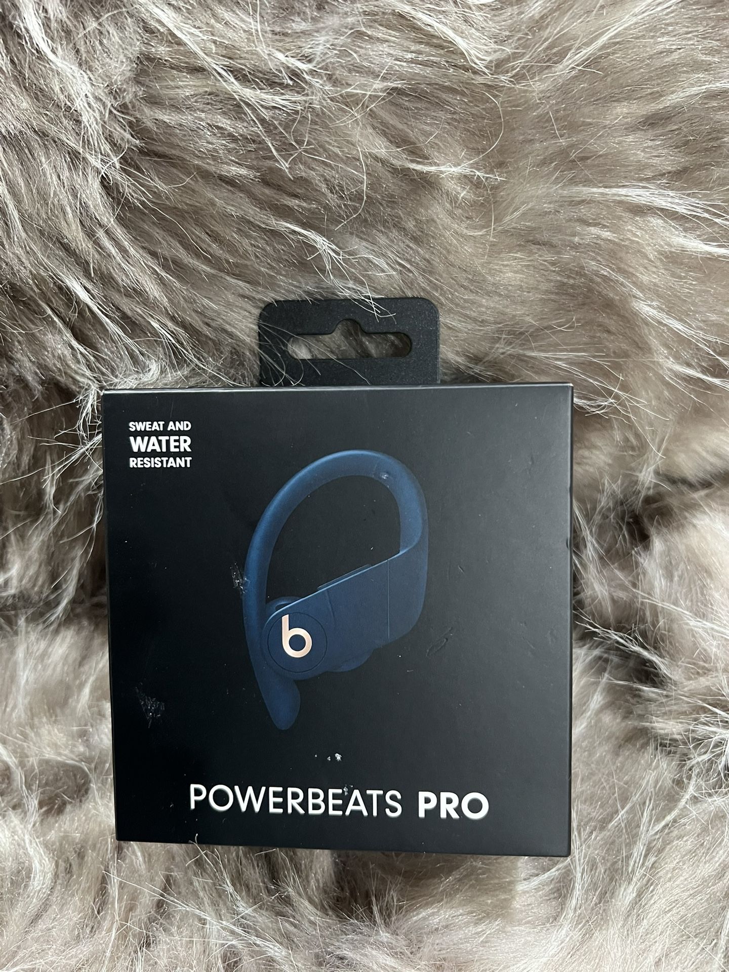 New AUTHENTIC Beats Powerbeats Pro Wireless Earbuds - Apple H1 Headphone Chip