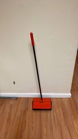Carpet Sweeper – Manual Floor Cleaner