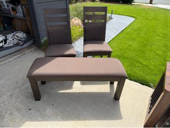 Dining bench and 2 chairs