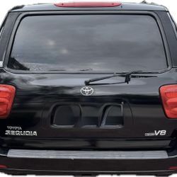 2003 Toyota Sequoia