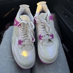 Jordan 4s