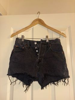 Black Levi’s 501 Women’s High Waisted Shorts