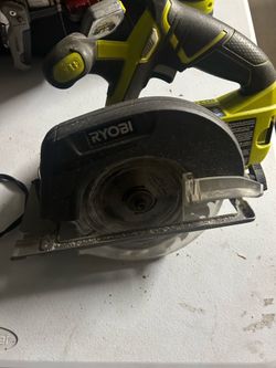 Ryobi ONE+ 18V Circular Saw/ Serrucho 6 1/2 in. Blade