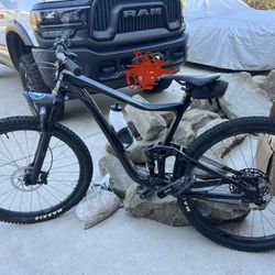 Carbon Trance Bike by Giant